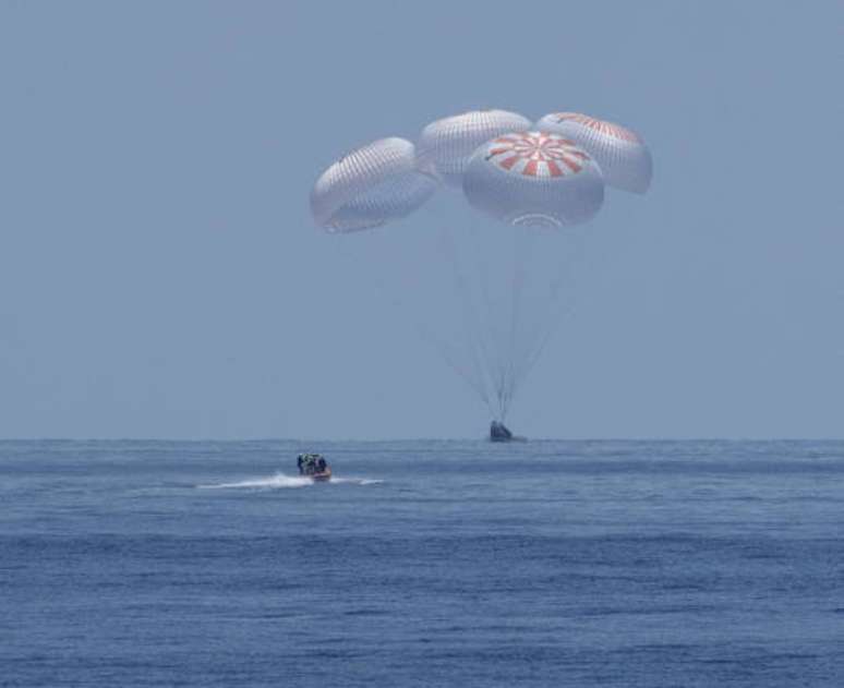 SpaceX Demo-2 Landing