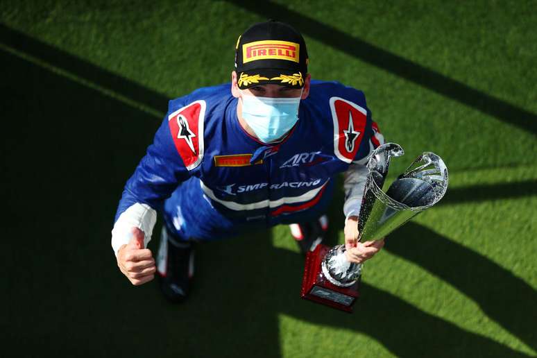 Smolyar venceu na Fórmula 3 pela primeira vez na carreira 