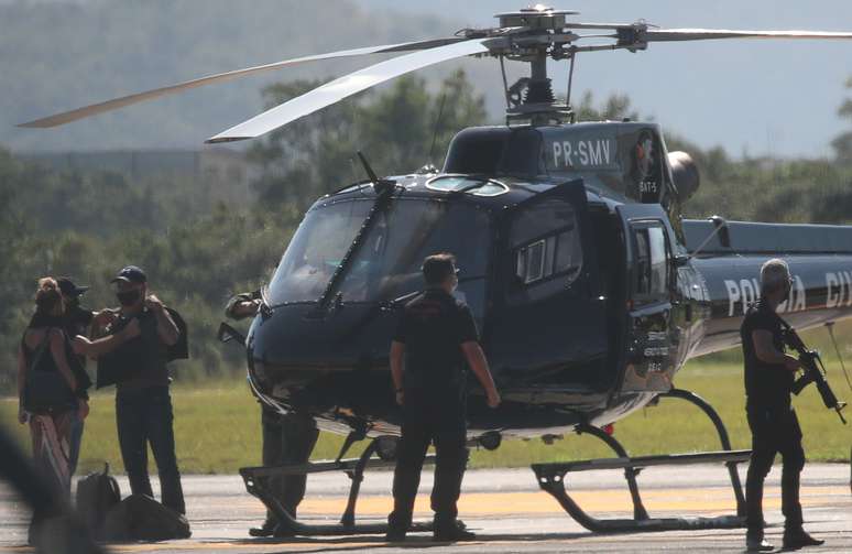 Fabrício Queiroz chega ao Rio de Janeiro depois de ser preso no interior de São Paulo
18/06/2020
REUTERS/Ricardo Moraes