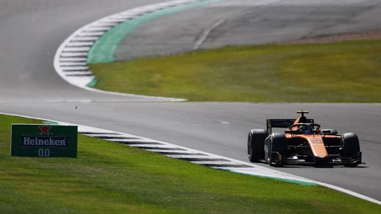 Guilherme Samaia teve outro fim de semana complicado na F2 