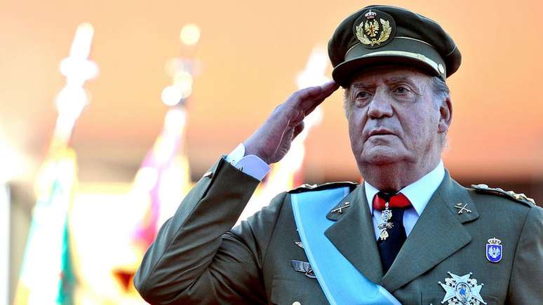 Juan Carlos 1º foi rei da Espanha de novembro de 1975 a junho de 2014