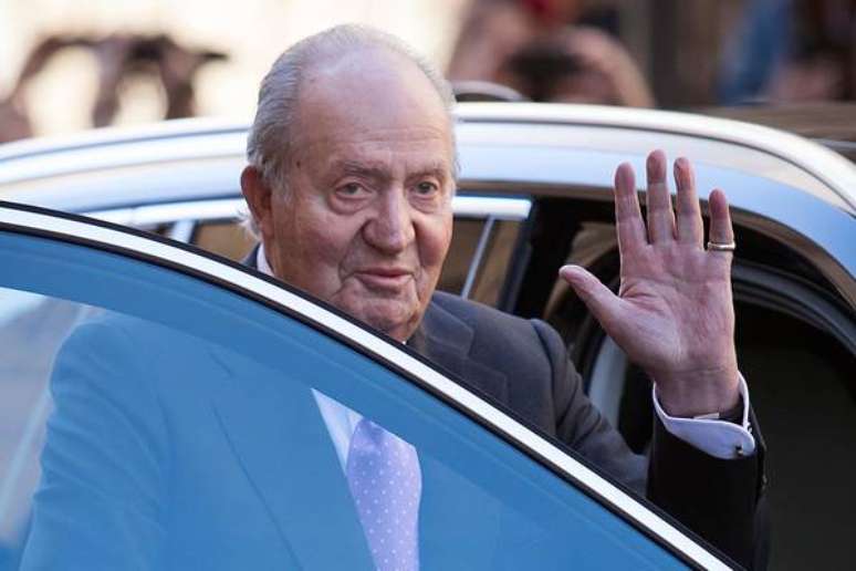 Juan Carlos I já teria deixado a Espanha após anúncio oficial