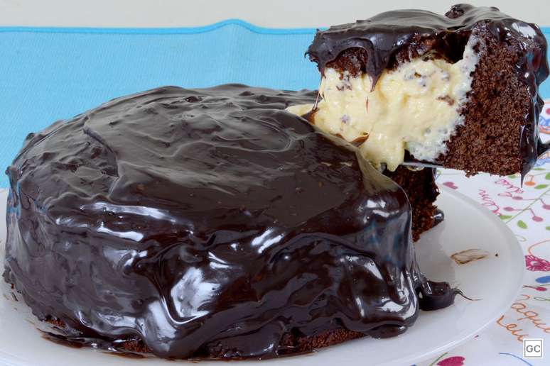 Guia da Cozinha - 9 receitas fofinhas de bolo de chocolate de liquidificador