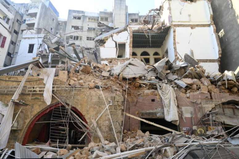 Destruição provocada por explosão em Beirute, no Líbano
