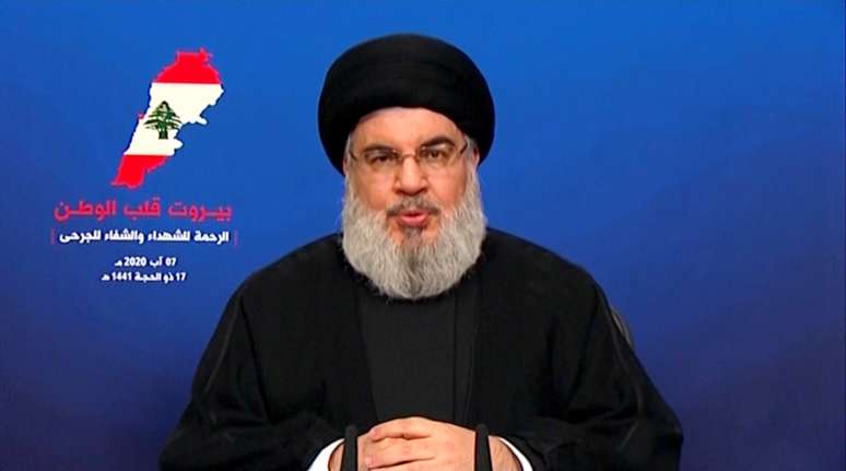 Líder do Hezbollah, Sayyed Hassan Nasrallah, faz pronunciamento na TV após explosão no porto de Beirute, em fotografia obtida de um vídeo
07/08/2020
AL-MANAR/Handout via REUTERS 