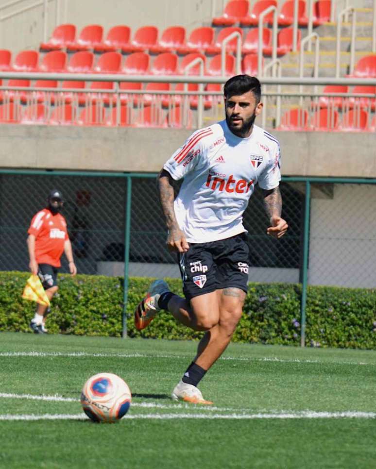 Liziero pode ser a novidade do São Paulo contra o Goiás - FOTO: Divulgação/São Paulo FC