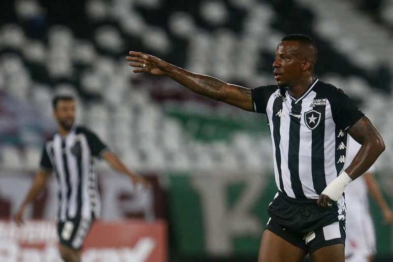 Guilherme Santos em ação pelo Botafogo (Foto: Vítor Silva/Botafogo)