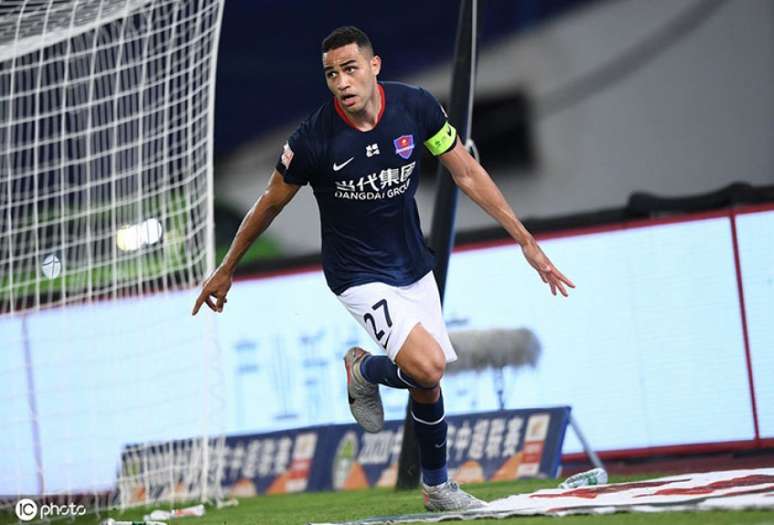 Alan Kardec salva e Chongqing Dangdai empata com oHebei Fortune pelo CampeonatoChinês(Foto: Divulgação/Chongqing Dangdai)