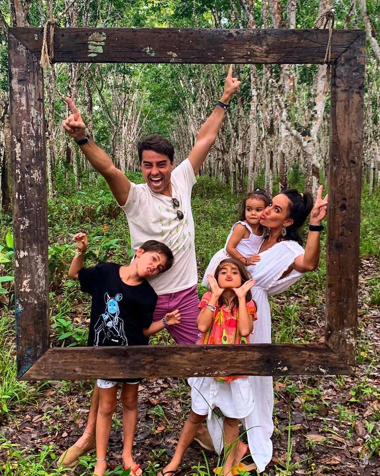 Ricardo Pereira, Francisca e os três filhos do casal: ator é pai presente e participativo