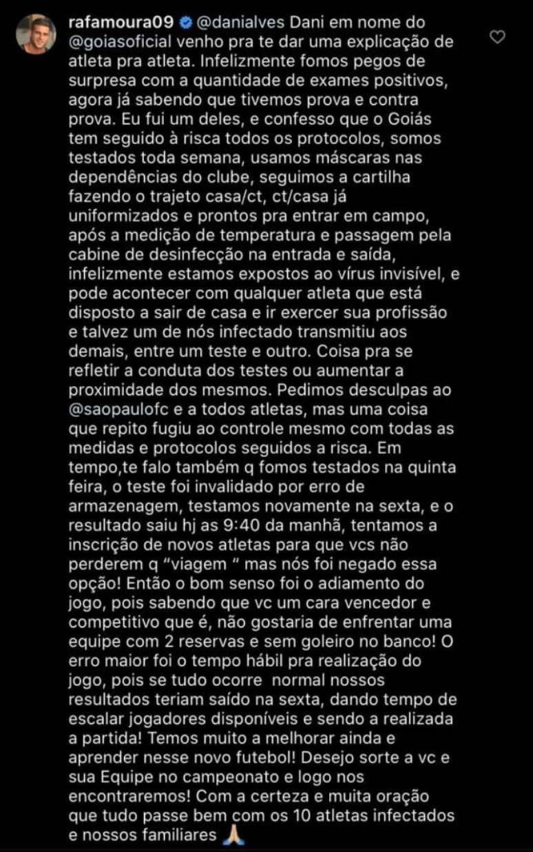 Rafael Moura respondeu o desabafo de Daniel Alves após a suspensão da partida entre Goiás e São Paulo (Foto: Reprodução/Instagram)