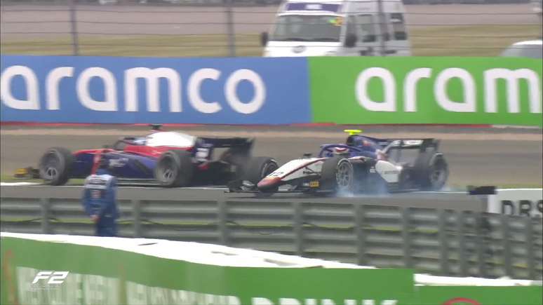 Pedro Piquet roda ap&oacute;s incidente com Roy Nissany 