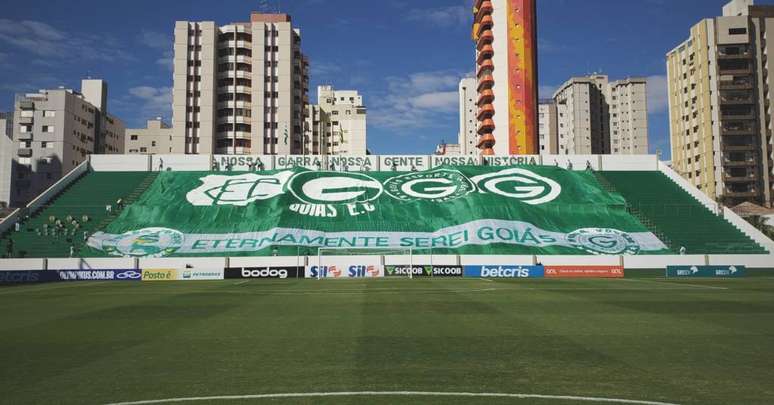 Dez jogadores do Goiás testaram positivo para covid-19 (Foto: Divulgação/Goiás E.C.)