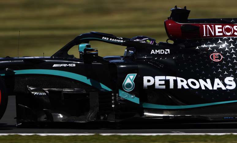 Lewis Hamilton não conseguiu a vitória desta vez, mas igualou o recorde de pódios na F1 