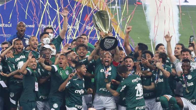 Palmeiras bate Corinthians e levanta o título de campeão paulista, neste sábado (Foto: Reprodução/Twitter)