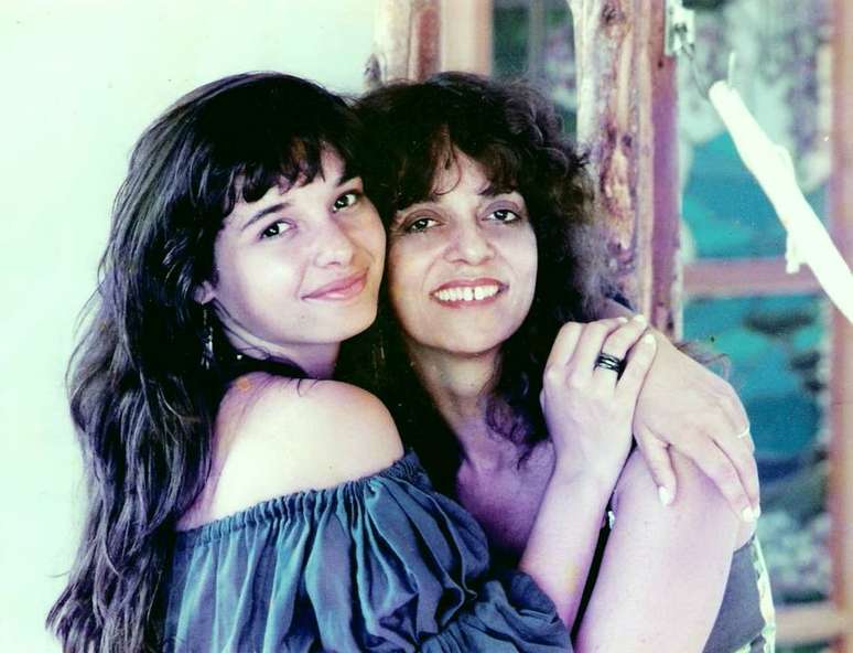 Daniella Perez, filha de Gloria Perez, foi assassinada em 1992