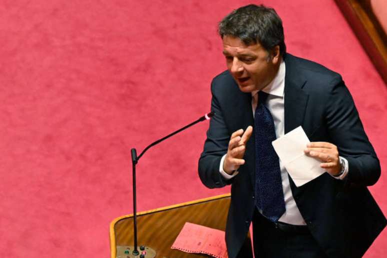 Matteo Renzi defendeu obrigatoriedade na vacinação contra o novo coronavírus