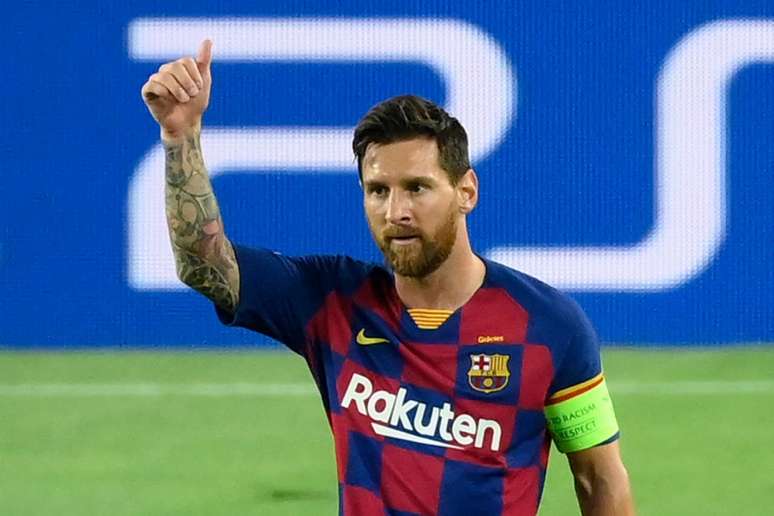 Messi tem somente mais uma temporada de contrato com o Barcelona (Foto: LLUIS GENE / AFP)