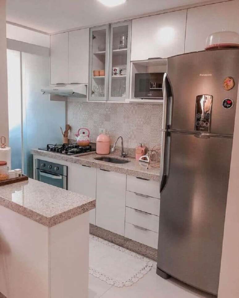 21. Ideia simples para cozinha decoração de apartamento pequeno – Foto: Pinterest