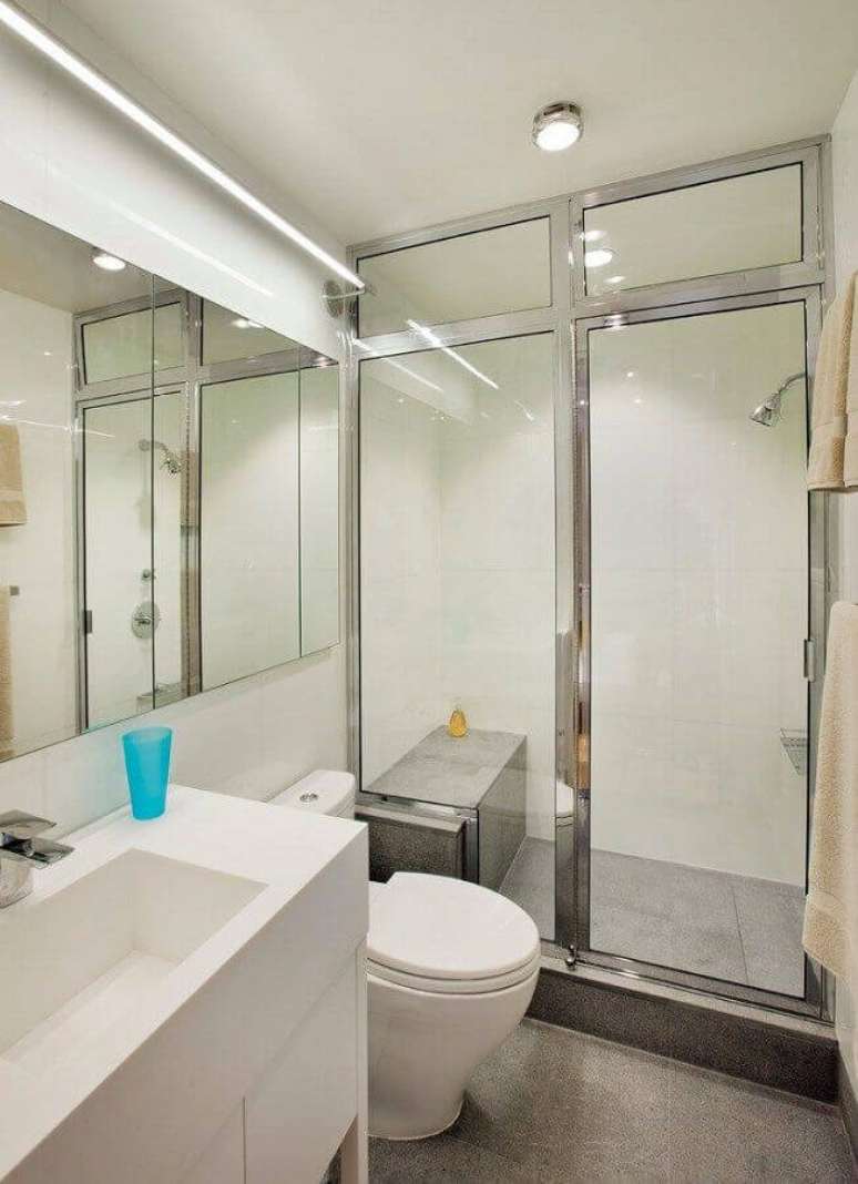 22. Banheiro de apartamento pequeno decorado – Foto: Allen-Killcoyne Architects
