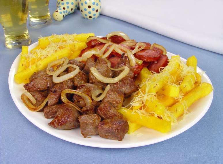 Guia da Cozinha - Receitas de petiscos para comer enquanto assiste aos jogos do Brasileir&atilde;o