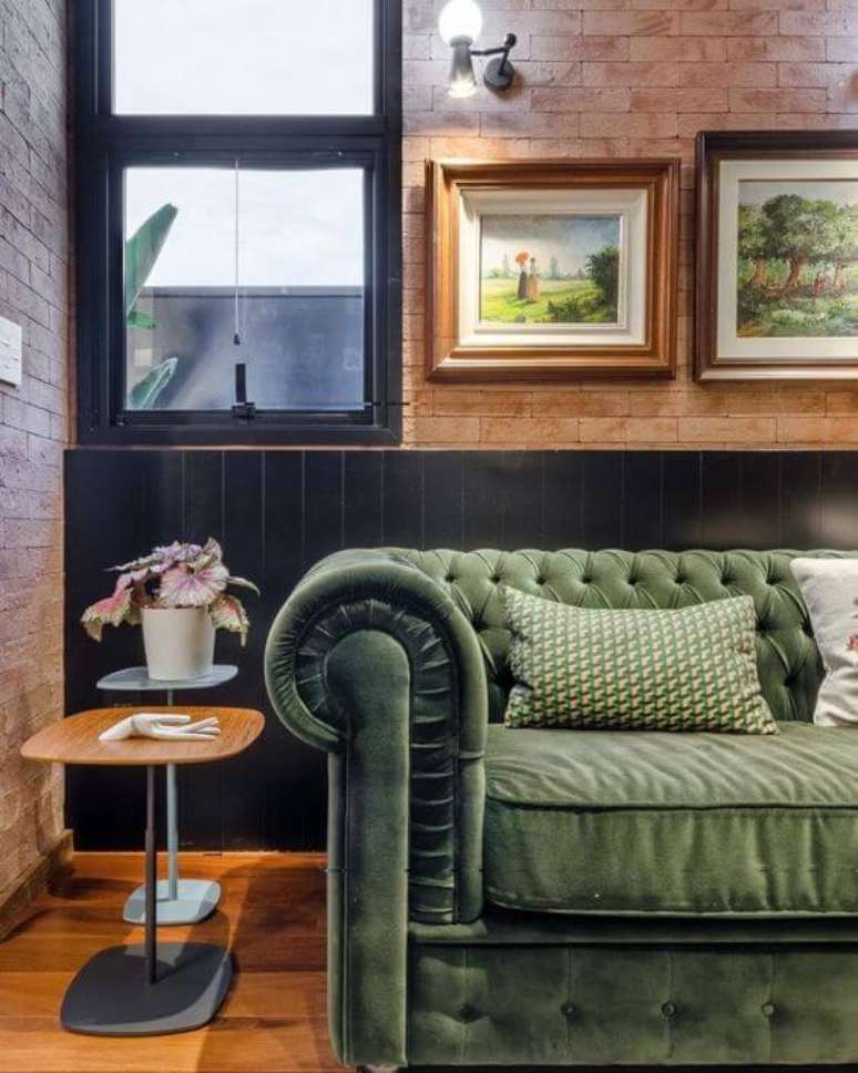 34. Sofá verde para sala moderna – Via: Pinterest