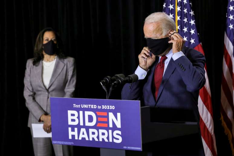 Joe Biden e Kamala Harris participam de evento de campanha em Wilmington, Delaware
13/08/2020
REUTERS/Carlos Barria