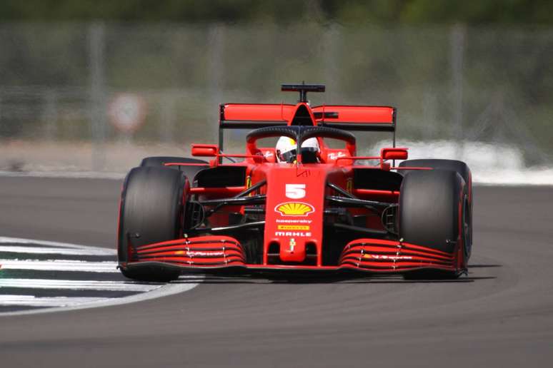 Sebastian Vettel voltou a chegar no Q3, mas ficou apenas em décimo 