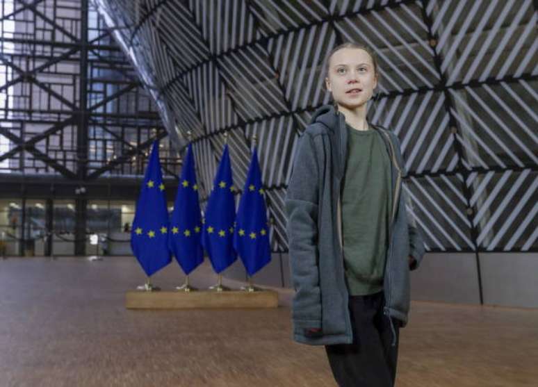 Greta Thunberg se reunirá com Merkel para debater questões climáticas