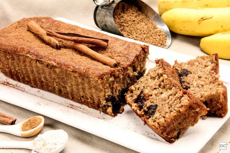 Guia da Cozinha - 9 receitas de bolo de banana para fechar sua tarde com chave de ouro