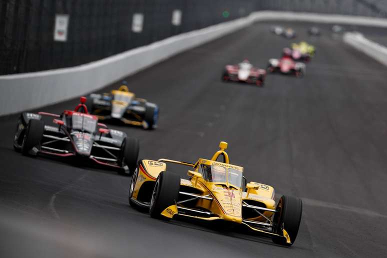 Helio Castroneves e a Penske sofreram no TL3 da Indy 500 2020 