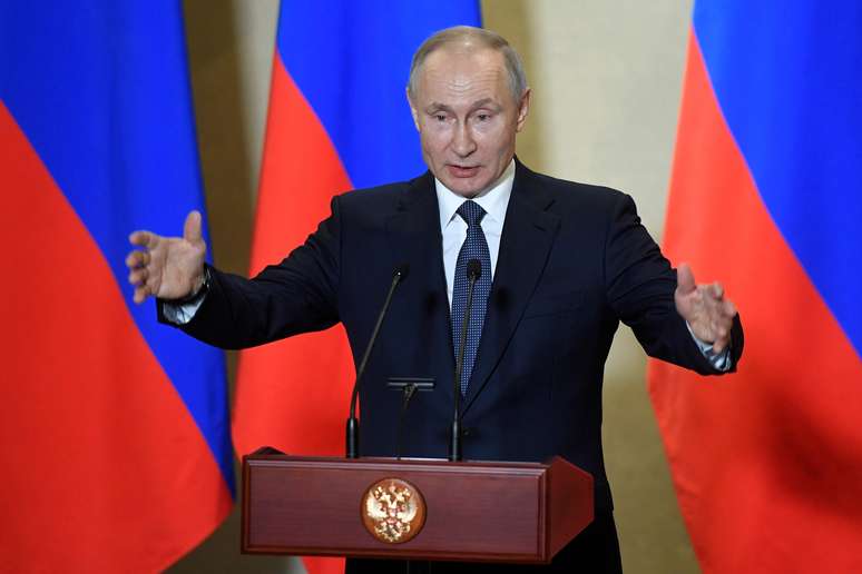 Presidente da Rússia, Vladimir Putin
18/03/2020
Alexander Nemenov/Pool via REUTERS