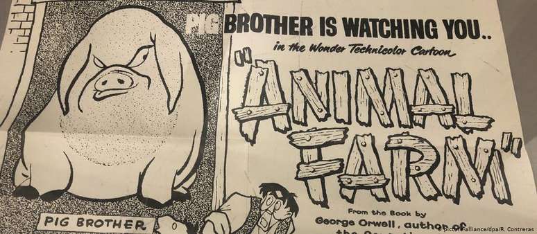 Cartaz promovendo a versão animada de "Animal Farm"