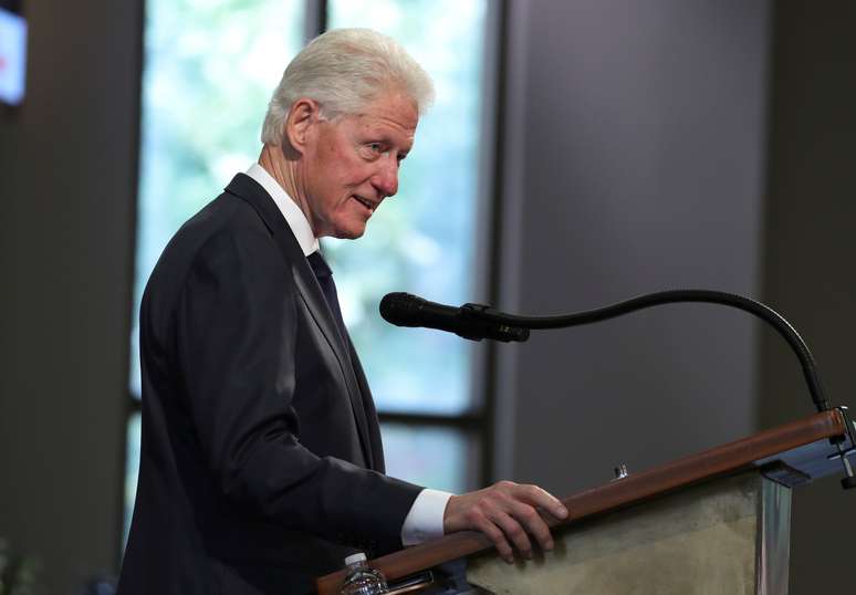 Ex-presidente dos EUA Bill Clinton em Atlanta
Alyssa Pointer/Pool via REUTERS