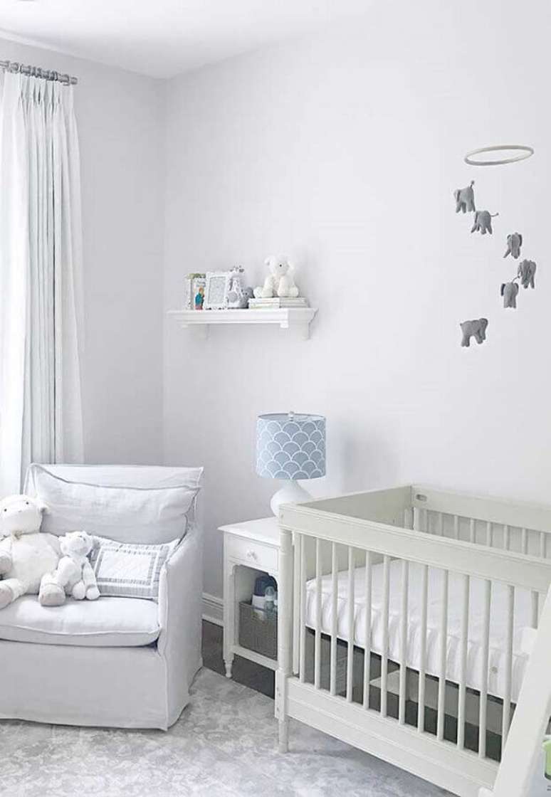 2. Invista em cores claras para a decoração de quarto de bebê pequeno – Foto: Arte & Tear