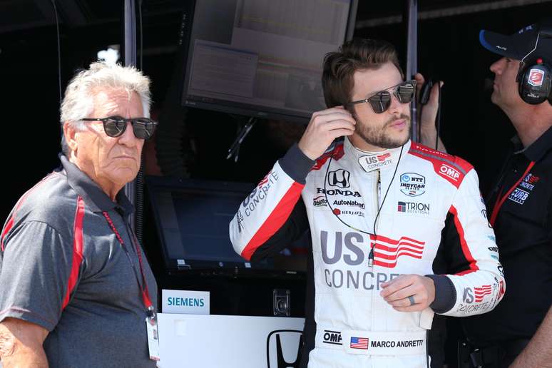 Mario Andretti estar&aacute; ao lado do filho e do neto na Indy 500 2020 