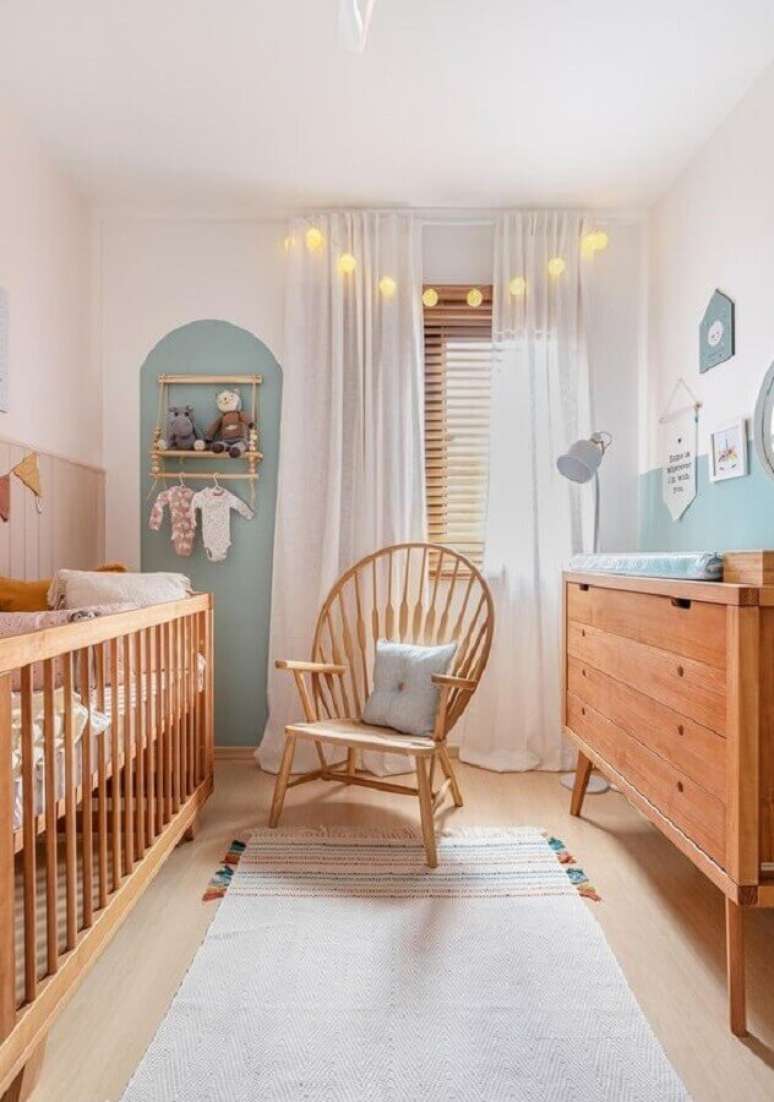 2. Para o quarto de bebê pequeno invista apenas nos móveis essenciais – Foto: Histórias de Casa