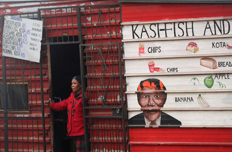 Comunida de Kayamandi, perto de Stellenbosch, África do Sul
12/8/2020 REUTERS/Mike Hutchings
