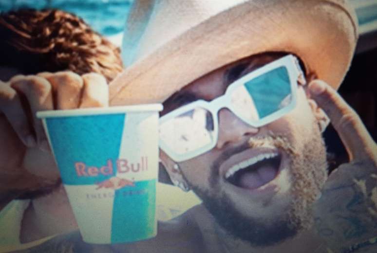 Neymar se envolve em nova polêmica após a bela atuação no jogo do PSG contra o RB Leipzig