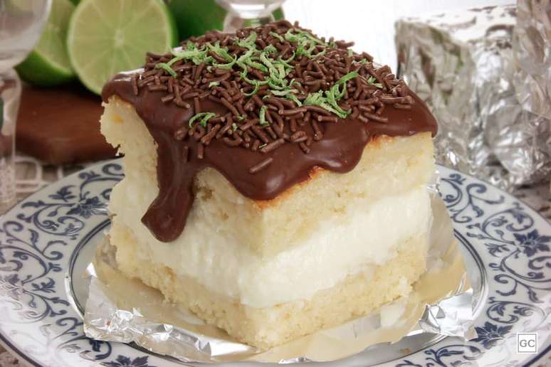 Guia da Cozinha - 7 maneiras diferentes de fazer um delicioso bolo de lim&atilde;o