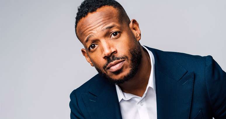 Marlon Wayans mostra nova faceta artística em &#039;On The Rocks&#039;