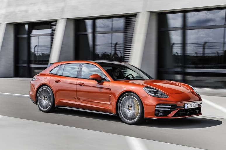 Novo Panamera Turbo S na configuração Sport Turismo: uma perua para amar.