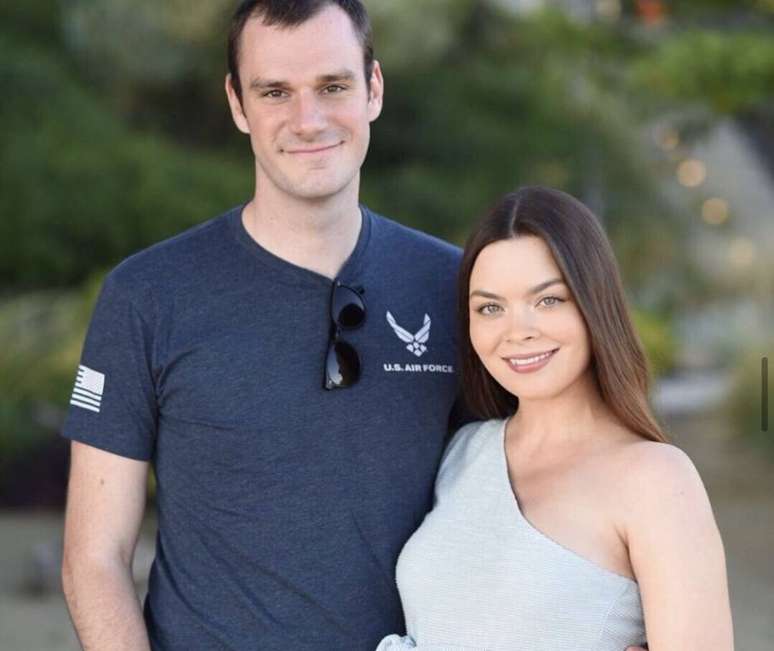 Cooper Hefner e Scarlett Byrne