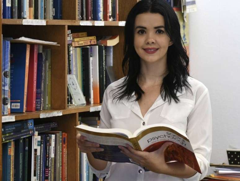 Jéssica Farias, doutoranda em psicologia social, do trabalho e das organizações, da Universidade de Brasília (UnB), estará no DWIH São Paulo Online Talks