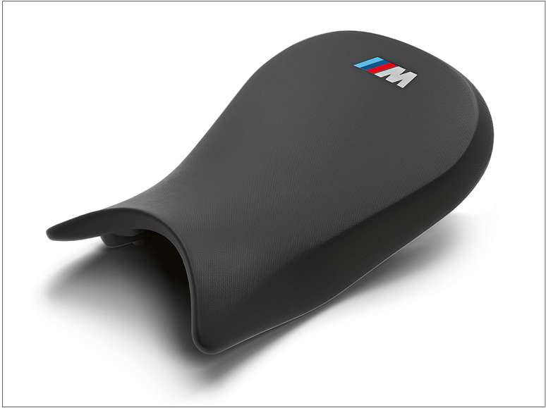 Banco esportivo M &eacute; mais aderente e mais firme, melhorando a pilotagem.
