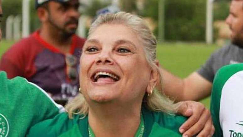 Renata Borelli Capucci é responsável pela orientação e segurança dos 40 garotos das categorias de base do Goiás