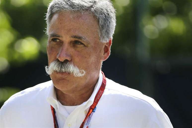 A Globo desistiu dos direitos de transmissão da F1. Chase Carey é o chefão da categoria 