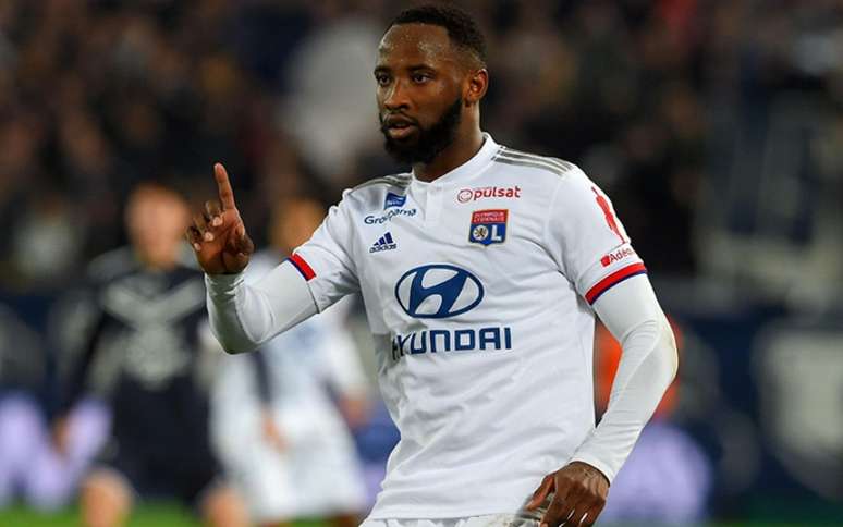 Moussa Dembélé fez uma grande temporada no Lyon (Foto: Nicolas Tucat / AFP)