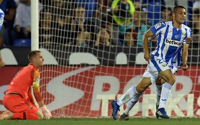 Na última temporada, com a camisa do rebaixado Leganés, Óscar Rodríguez disputou 32 partidas e marcou 9 gols (Foto: AFP)