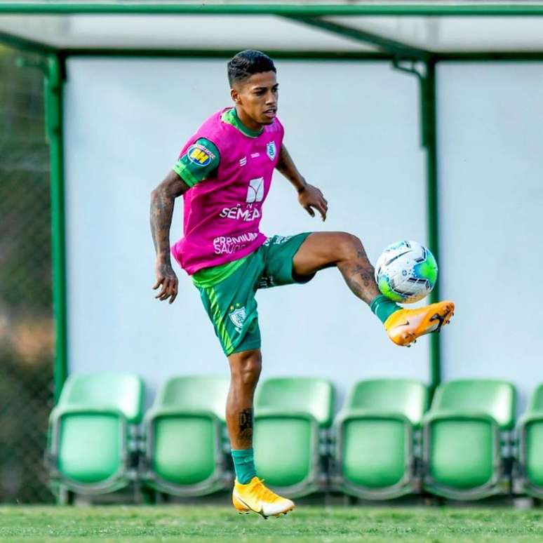 Matheusinho, do América-MG (Foto: Reprodução/Instagram)