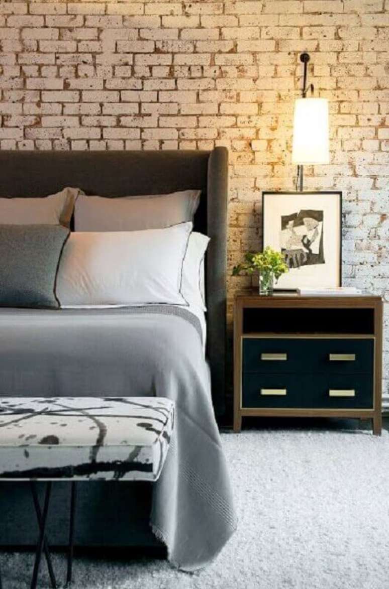 32. Invista em modelos de cabeceira de cama de casal que sejam bonitas e confort&aacute;veis &ndash; Foto: Casa Tr&egrave;s Chic